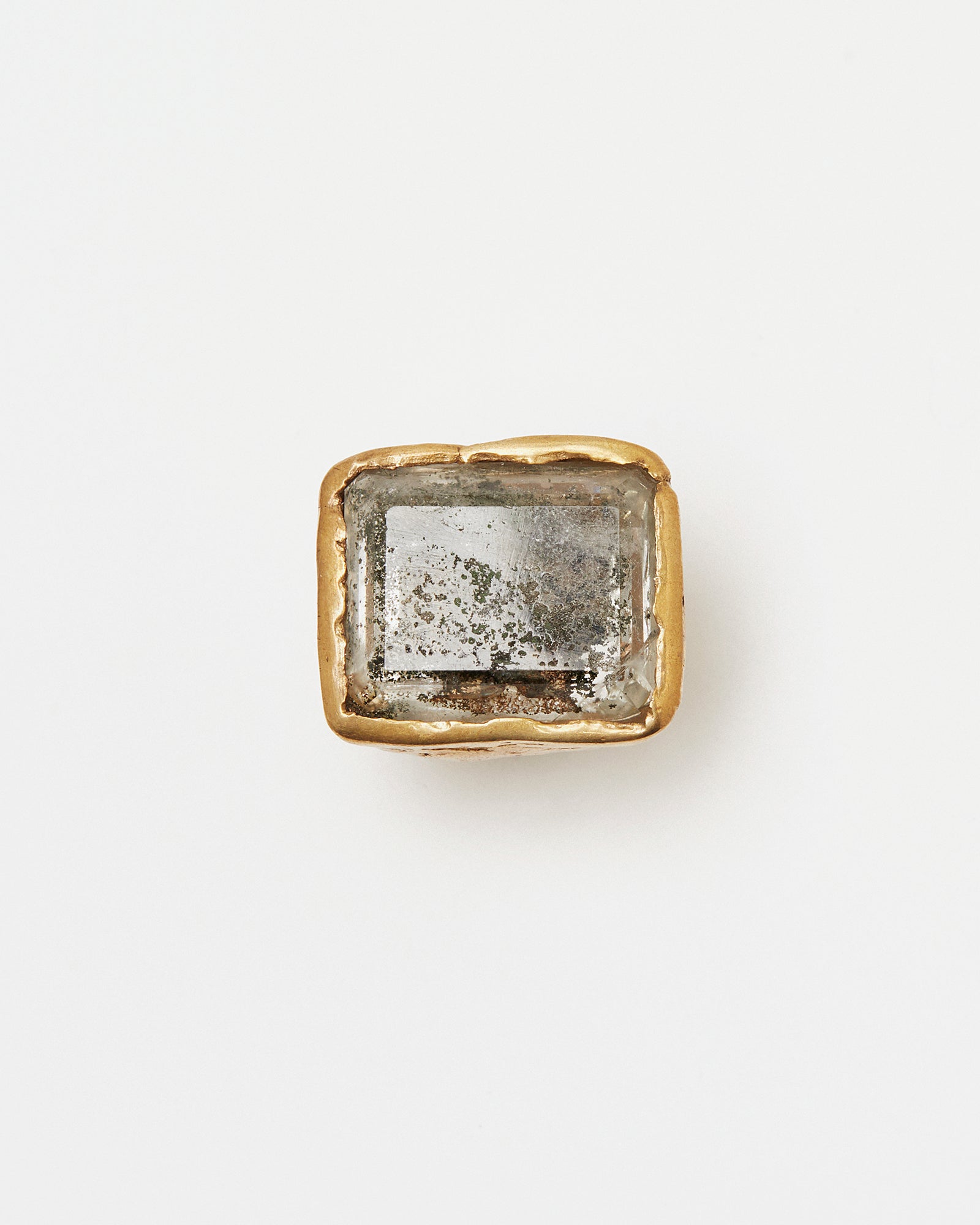 Saal Quartz Ring