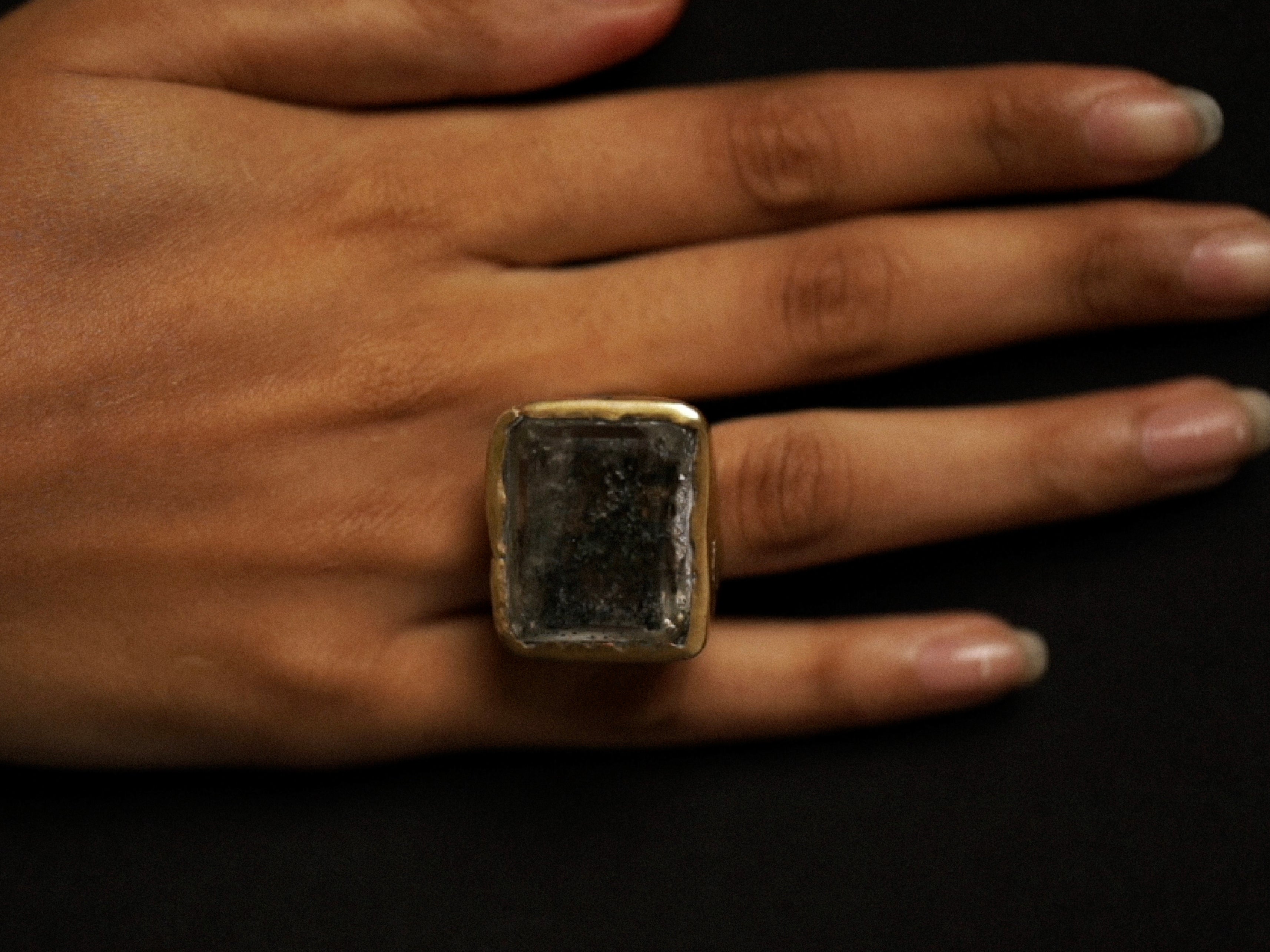 Saal Quartz Ring